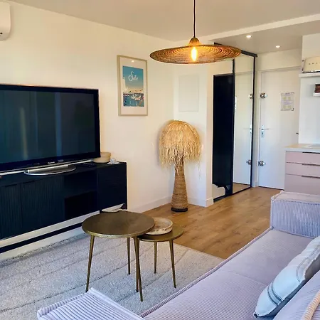Azur 2 Vue Sublime Clim, Parking, Terrasse, Wifi Apartment *