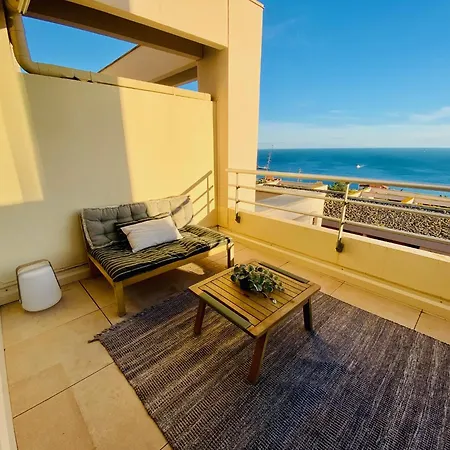 Apartment Azur 2 Vue Sublime Clim, Parking, Terrasse, Wifi *